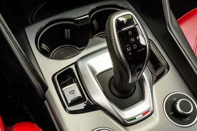 2022 Alfa Romeo Giulia Veloce - 23073560 - 23