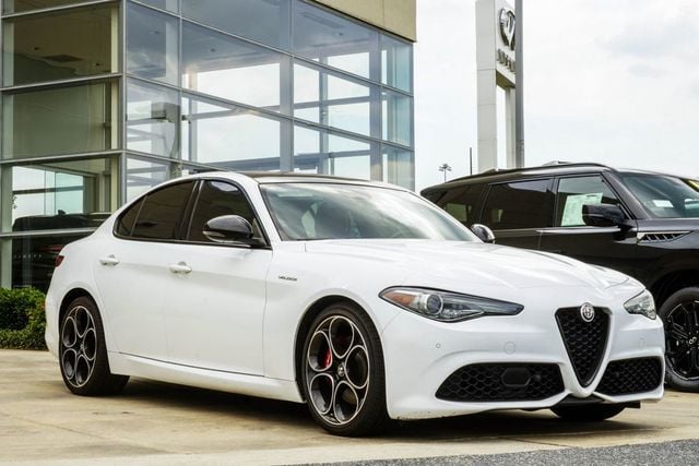 2022 Alfa Romeo Giulia Veloce - 23073560 - 3