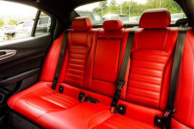 2022 Alfa Romeo Giulia Veloce - 23073560 - 40