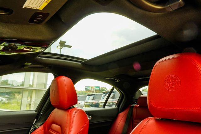 2022 Alfa Romeo Giulia Veloce - 23073560 - 41