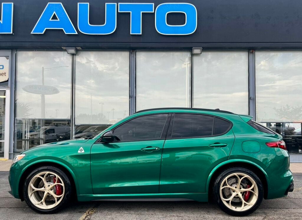 2022 Alfa Romeo Stelvio Quadrifoglio AWD - 23073701 - 1