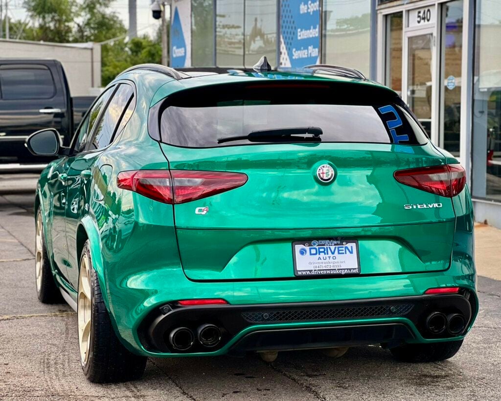 2022 Alfa Romeo Stelvio Quadrifoglio AWD - 23073701 - 2