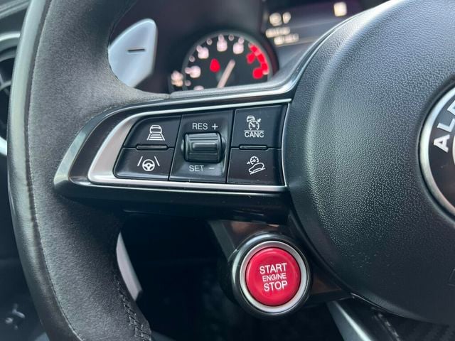 2022 Alfa Romeo Stelvio Quadrifoglio AWD - 23073701 - 32
