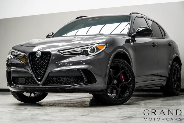 2022 Alfa Romeo Stelvio Quadrifoglio AWD - 22981935 - 0