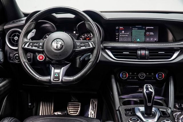 2022 Alfa Romeo Stelvio Quadrifoglio AWD - 22981935 - 16