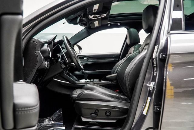 2022 Alfa Romeo Stelvio Quadrifoglio AWD - 22981935 - 41