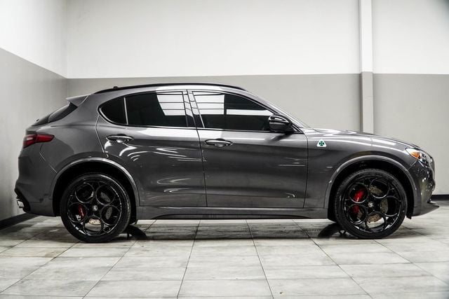 2022 Alfa Romeo Stelvio Quadrifoglio AWD - 22981935 - 5