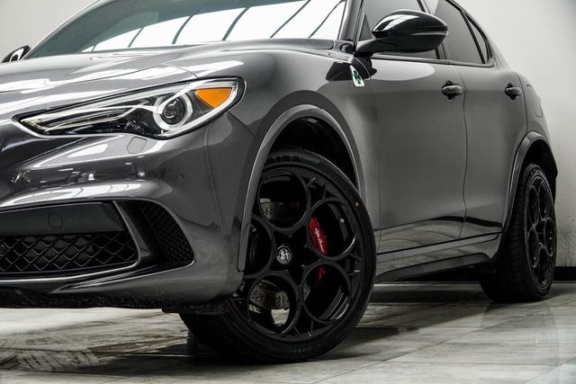 2022 Alfa Romeo Stelvio Quadrifoglio AWD - 22981935 - 6