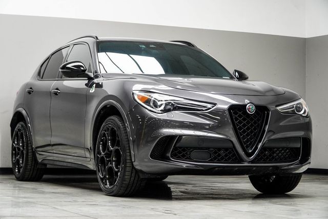 2022 Alfa Romeo Stelvio Quadrifoglio AWD - 22981935 - 7