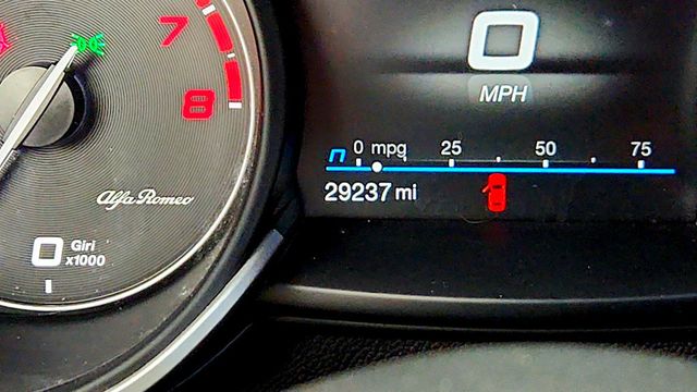 2022 Alfa Romeo Stelvio Quadrifoglio AWD w/ Active Assist Plus, Sunroof & Red Calipers - 23088086 - 16