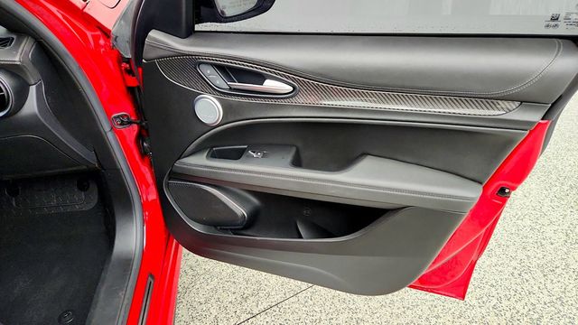 2022 Alfa Romeo Stelvio Quadrifoglio AWD w/ Active Assist Plus, Sunroof & Red Calipers - 23088086 - 26