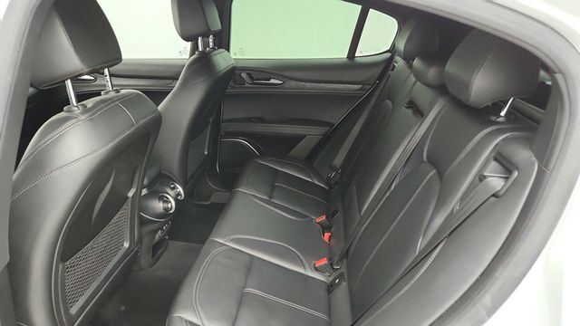 2022 Alfa Romeo Stelvio Sprint RWD - 22945362 - 19