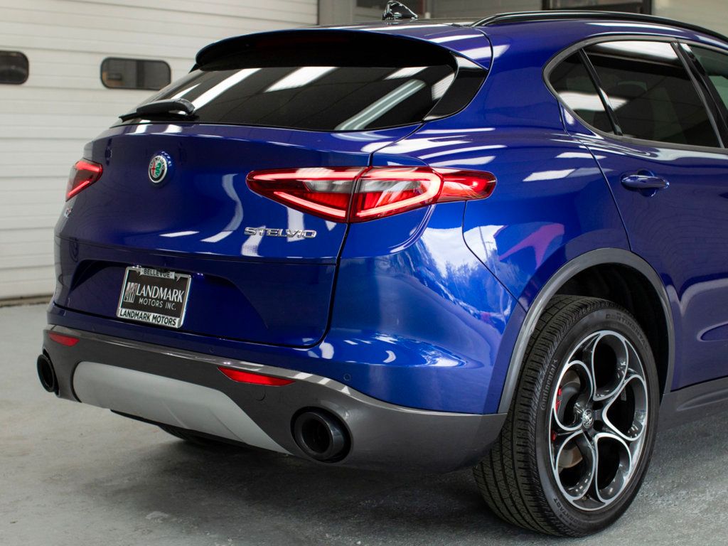 2022 Alfa Romeo Stelvio Ti photo 33