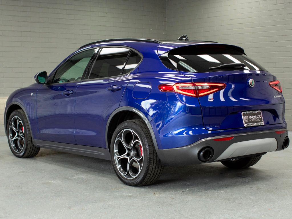 2022 Alfa Romeo Stelvio Ti photo 37