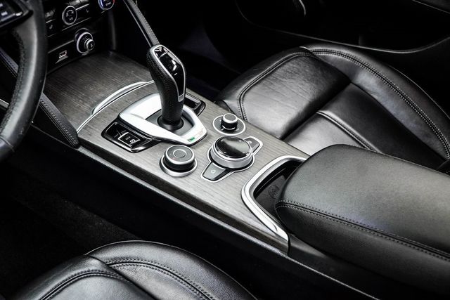 2022 Alfa Romeo Stelvio Ti - 22945497 - 13