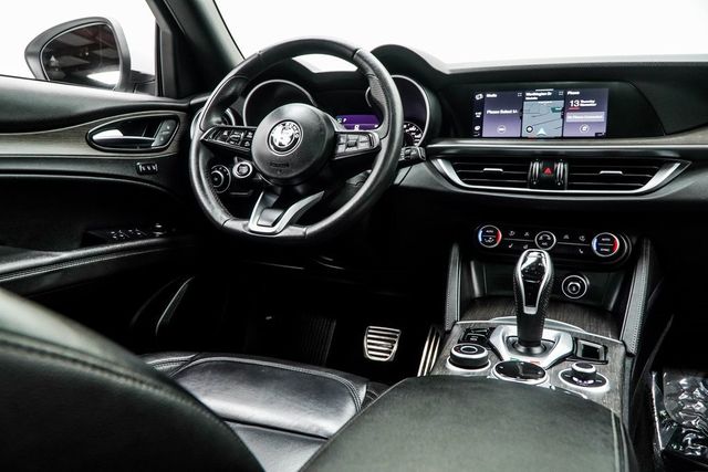2022 Alfa Romeo Stelvio Ti - 22945497 - 16