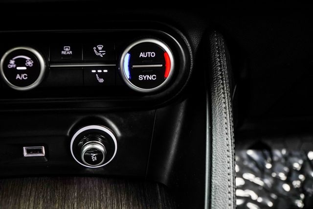 2022 Alfa Romeo Stelvio Ti - 22945497 - 19