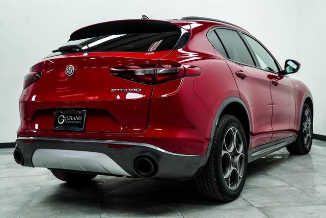 2022 Alfa Romeo Stelvio Ti - 22988320 - 11