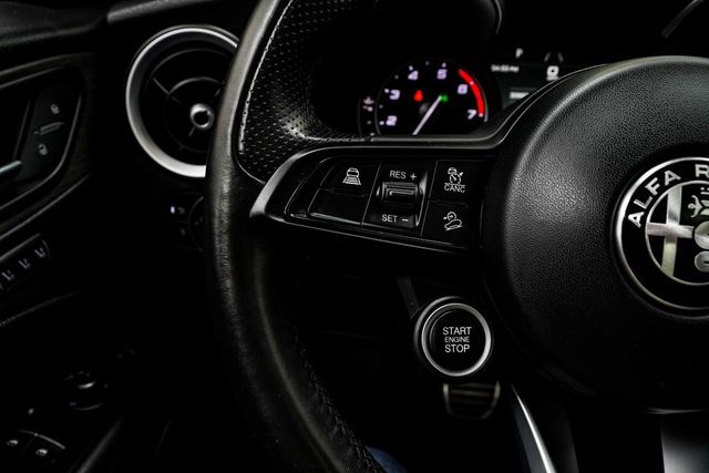 2022 Alfa Romeo Stelvio Ti - 22988320 - 30