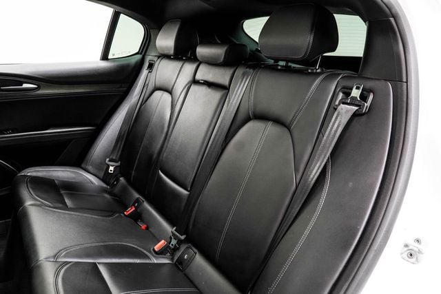 2022 Alfa Romeo Stelvio Ti - 22990757 - 13