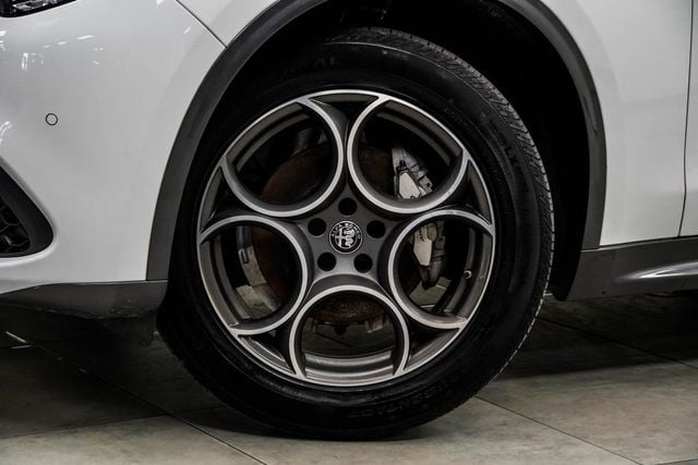 2022 Alfa Romeo Stelvio Ti - 22990757 - 2