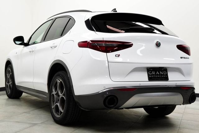 2022 Alfa Romeo Stelvio Ti - 22990757 - 8