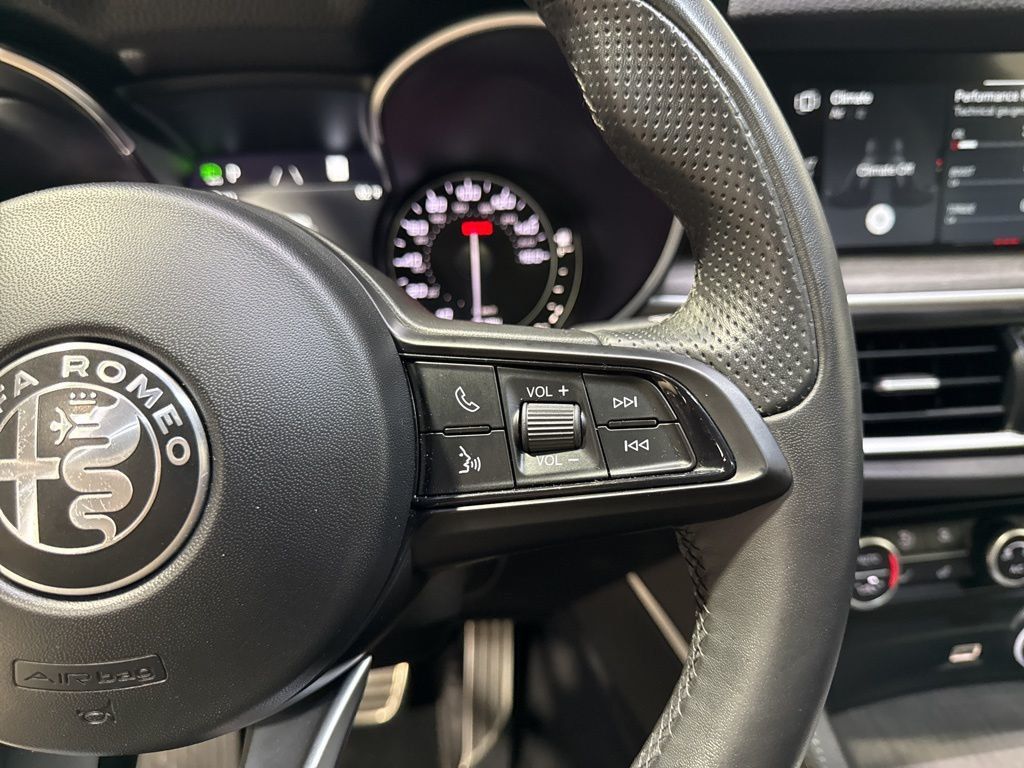 2022 Alfa Romeo Stelvio Ti - 23004131 - 13