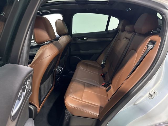 2022 Alfa Romeo Stelvio Ti - 23004131 - 40