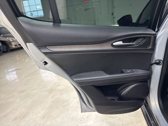 2022 Alfa Romeo Stelvio Ti - 23004131 - 45