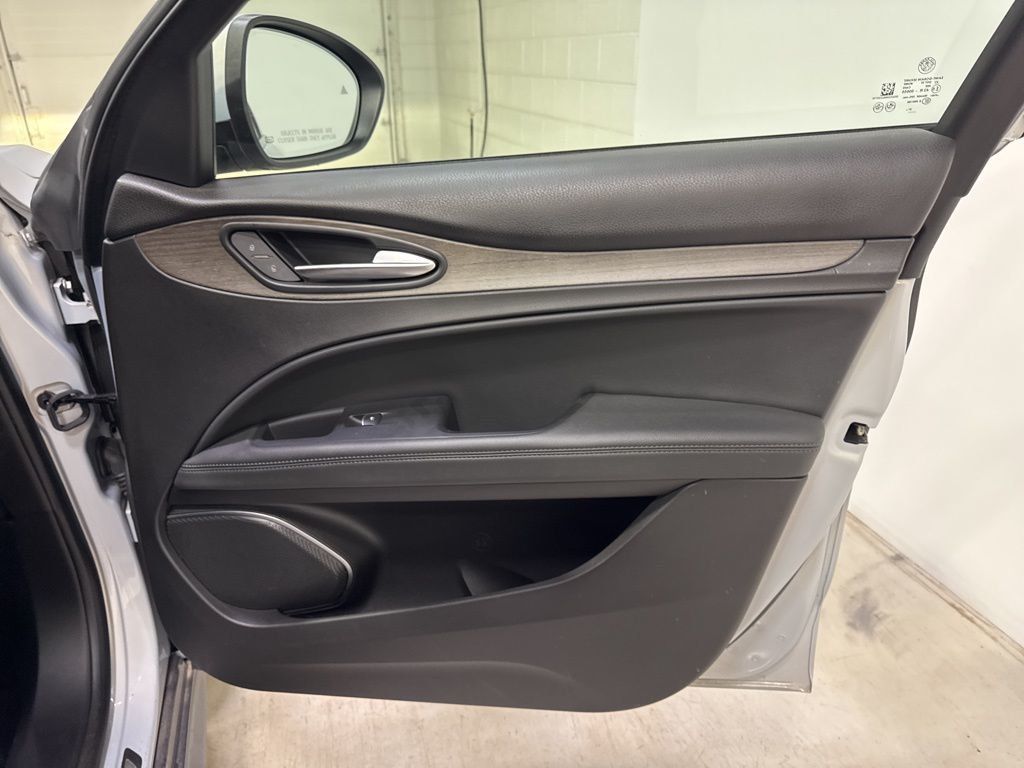 2022 Alfa Romeo Stelvio Ti - 23004131 - 57