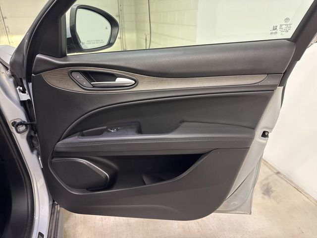 2022 Alfa Romeo Stelvio Ti - 23004131 - 57
