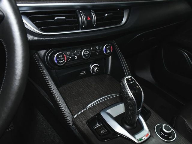 2022 Alfa Romeo Stelvio Ti - 23050111 - 37
