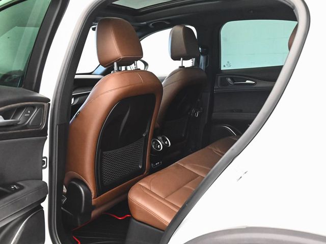 2022 Alfa Romeo Stelvio Ti - 23001467 - 30