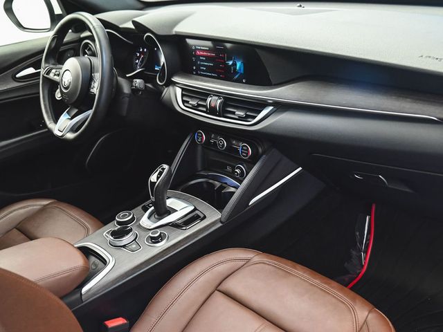 2022 Alfa Romeo Stelvio Ti - 23001467 - 34