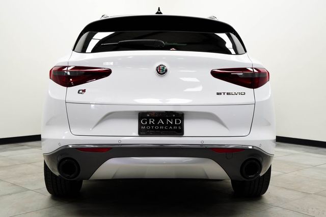 2022 Alfa Romeo Stelvio Ti - 23051710 - 9