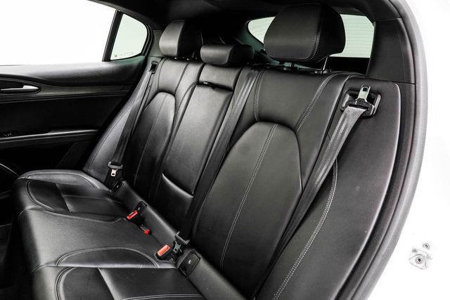 2022 Alfa Romeo Stelvio Ti - 23051710 - 13
