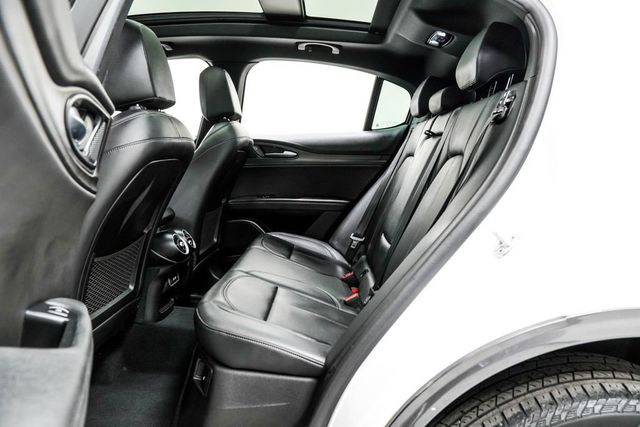 2022 Alfa Romeo Stelvio Ti - 23051710 - 14
