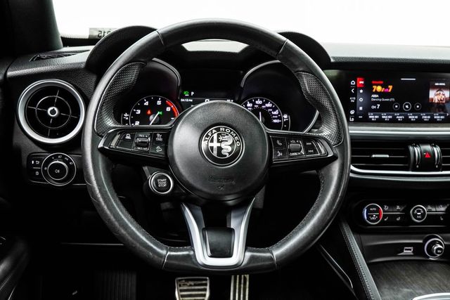 2022 Alfa Romeo Stelvio Ti - 23051710 - 19