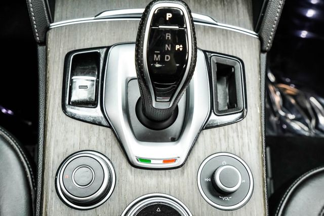 2022 Alfa Romeo Stelvio Ti - 23051710 - 22