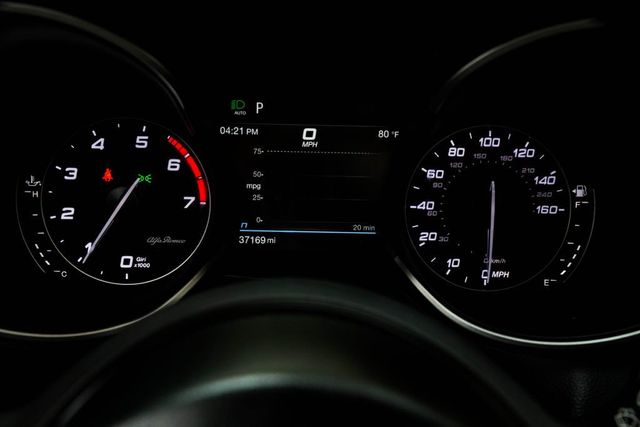 2022 Alfa Romeo Stelvio Ti - 23051710 - 31