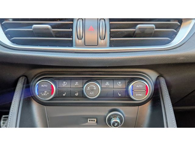 2022 Alfa Romeo Stelvio Ti - 22925057 - 28