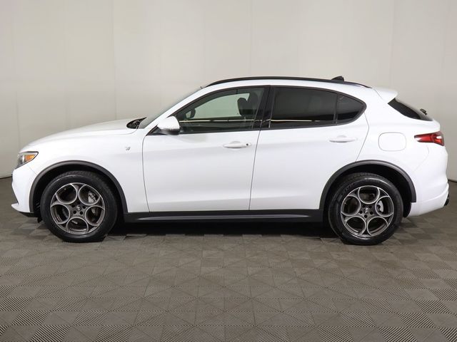 2022 Alfa Romeo Stelvio Ti - 22919830 - 17