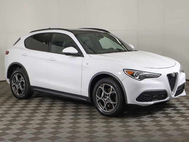 2022 Alfa Romeo Stelvio Ti - 22919830 - 1