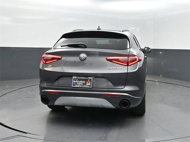 2022 Alfa Romeo Stelvio Ti photo 20