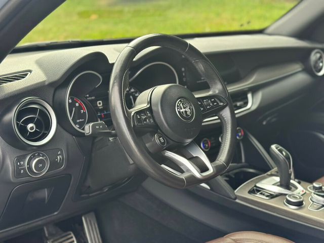 2022 Alfa Romeo Stelvio Ti AWD - 22917562 - 15
