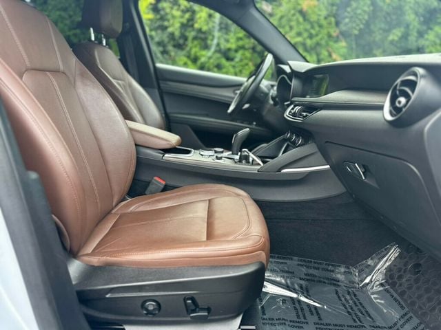 2022 Alfa Romeo Stelvio Ti AWD - 22917562 - 23