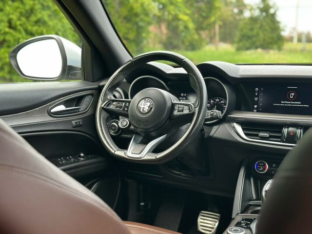 2022 Alfa Romeo Stelvio Ti AWD - 22917562 - 25