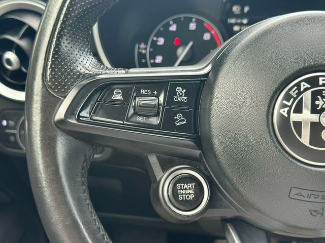 2022 Alfa Romeo Stelvio Ti AWD - 22917562 - 27