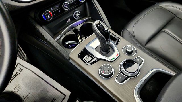2022 Alfa Romeo Stelvio Ti AWD - 23026792 - 16