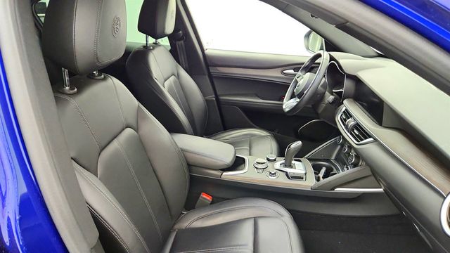 2022 Alfa Romeo Stelvio Ti AWD - 23026792 - 24